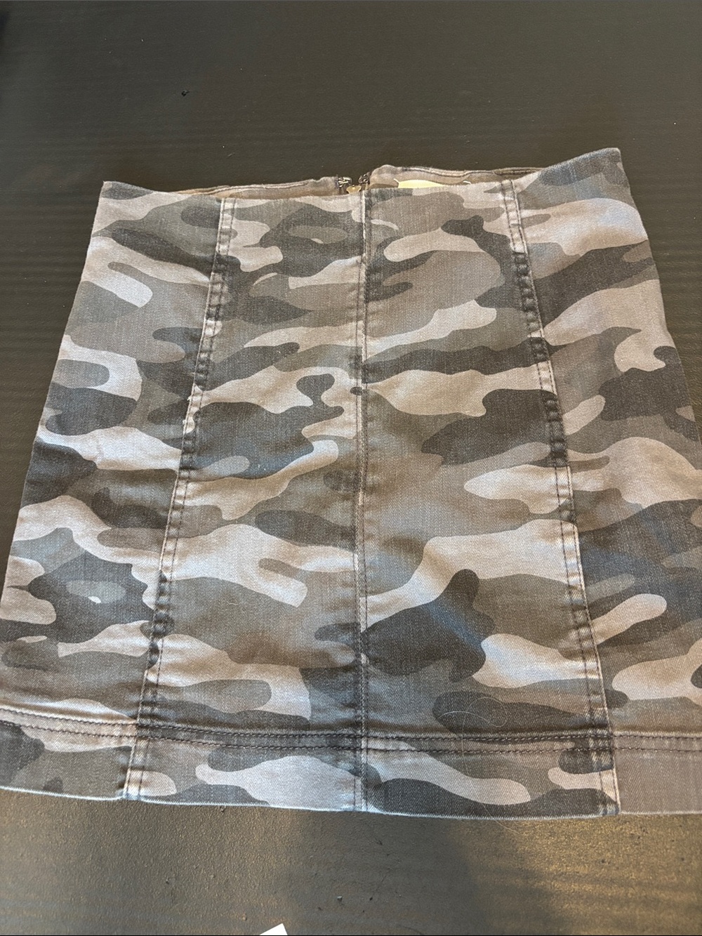 Camo Print Women's Mini Skirt - Gray Camo